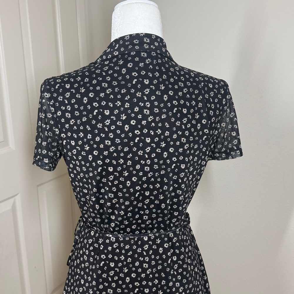 Urban Outfitters Black and White Floral Wrap Dress - Picture 6 of 8